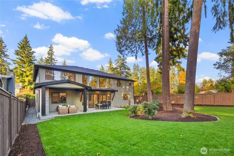 $3,695,990 | 12127 Northeast 65th Street, Kirkland, WA 98033