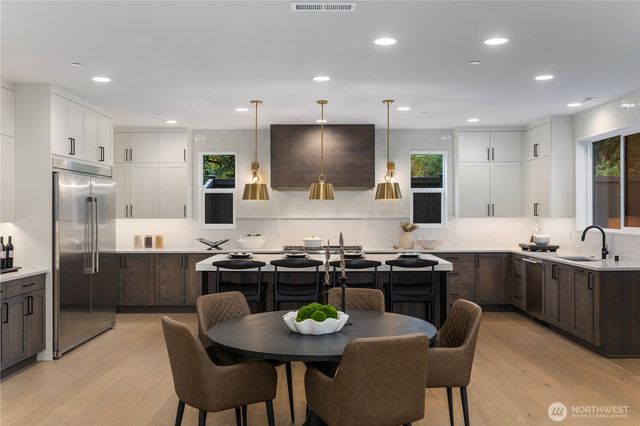 $3,598,000 | 12127 Northeast 65th Street, Kirkland, WA 98033