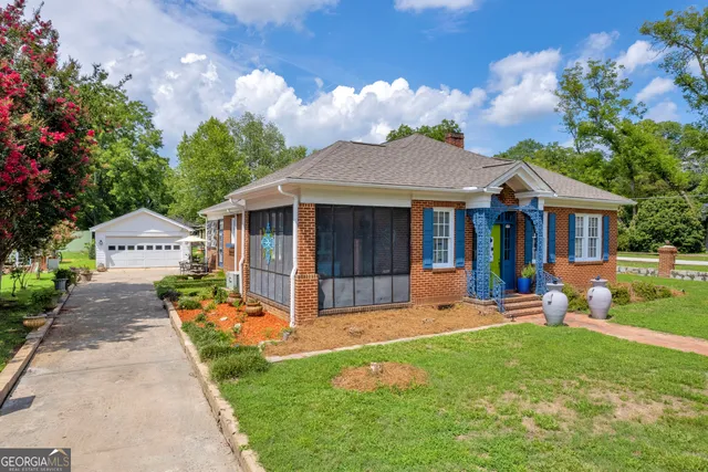 $425,000 | 157 Hartwell Street, Royston, GA 30662