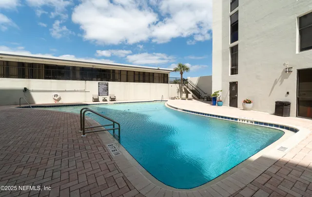 $1,150,000 | 2100 Ocean Drive South, Unit PH2, Jacksonville Beach, FL 32250