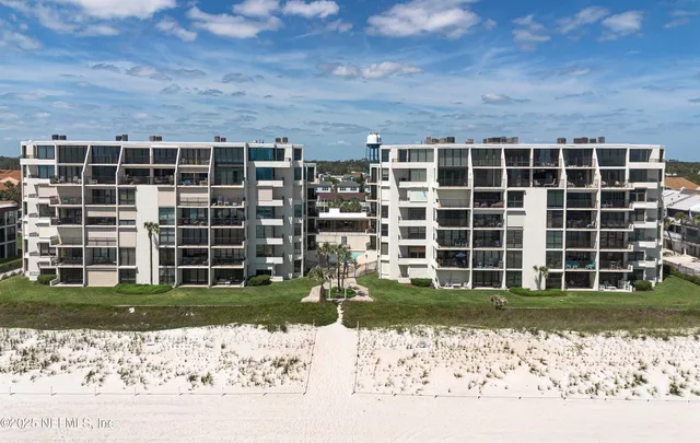 $1,150,000 | 2100 Ocean Drive South, Unit PH2, Jacksonville Beach, FL 32250