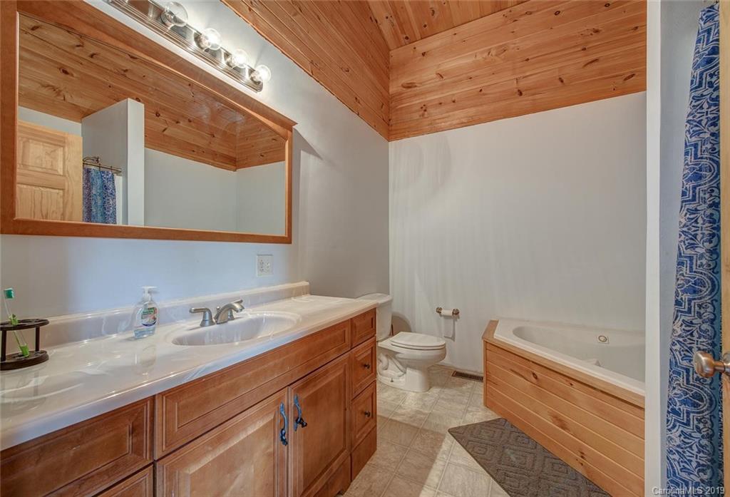 2011 Bachelor Road Mooresboro, NC 28114 - Photo 10 of 48 Gallery Image 10