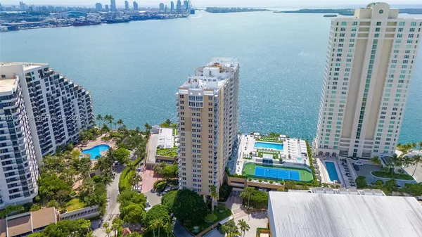 $4,250 | 770 Claughton Island Drive, Unit 1114, Miami, FL 33131