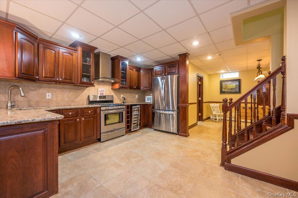 129 Round Swamp Road Huntington, NY 11743 - Photo 34 of 50 Located in the lower level. Perfect for entertaining and convenient to lower level spaces.