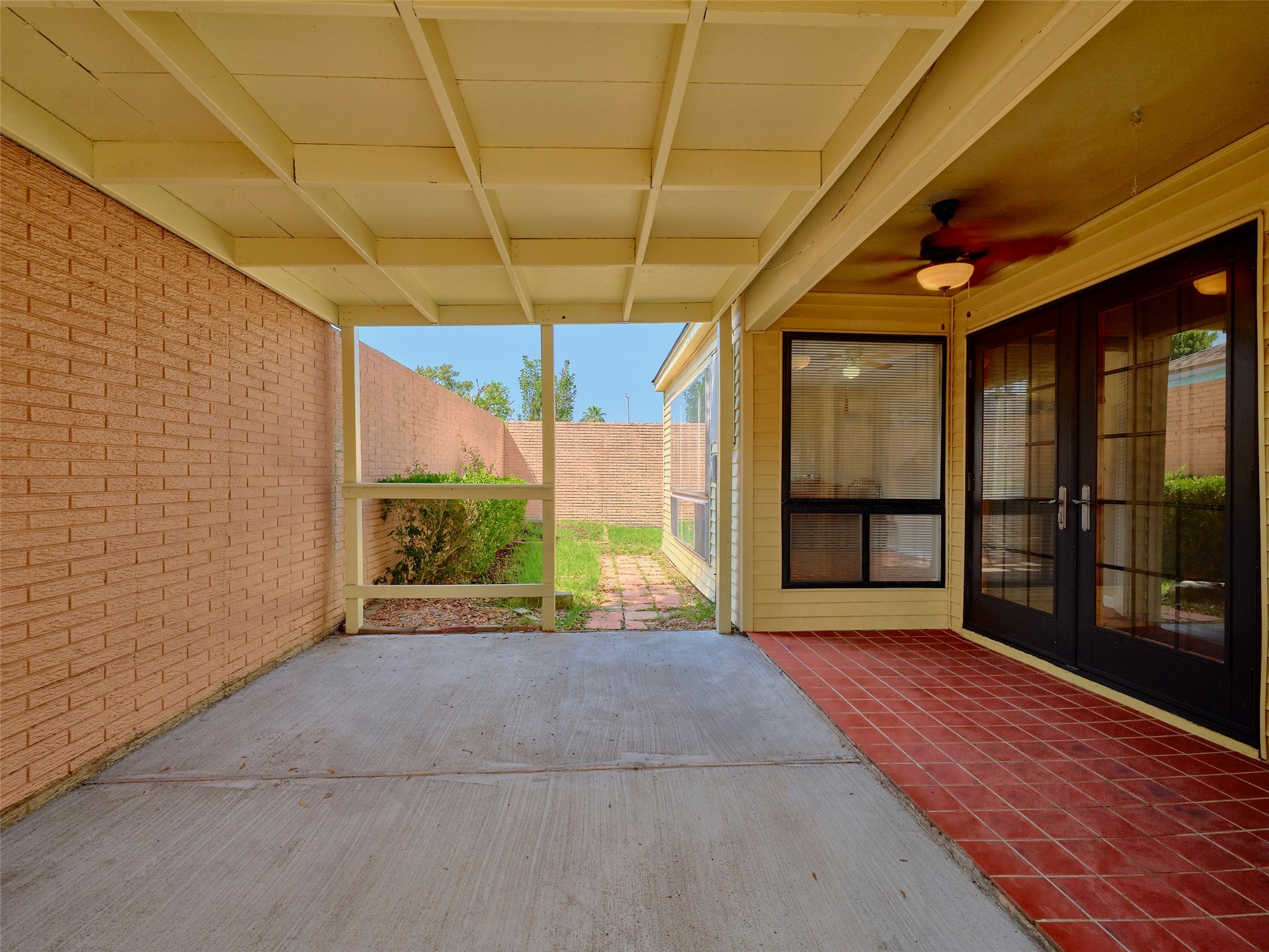 8315 Terrace Wind Lane Houston, TX 77040 - Photo 11 of 50 a view of a porch