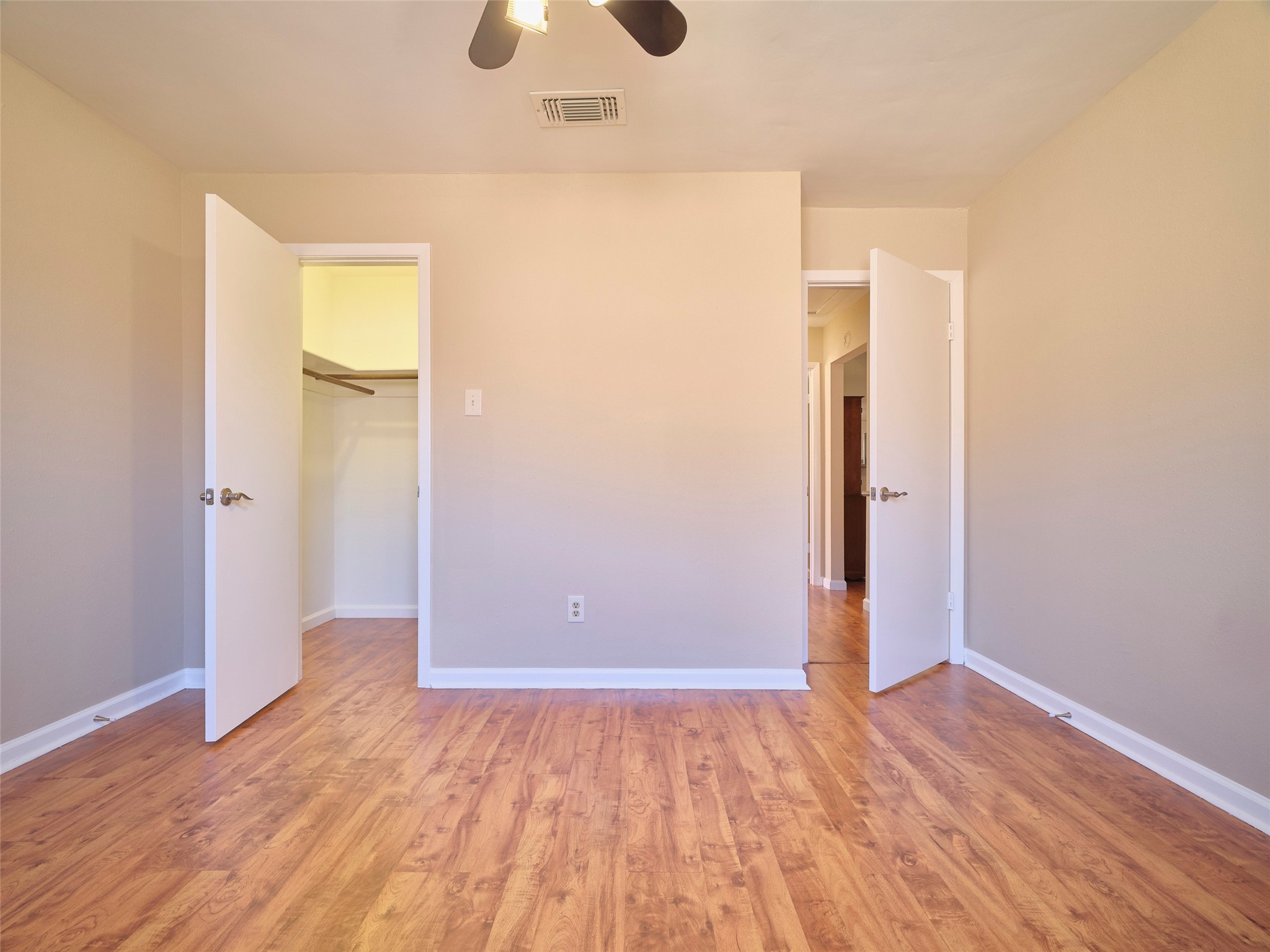 8315 Terrace Wind Lane Houston, TX 77040 - Photo 30 of 50 an empty room with wooden floor