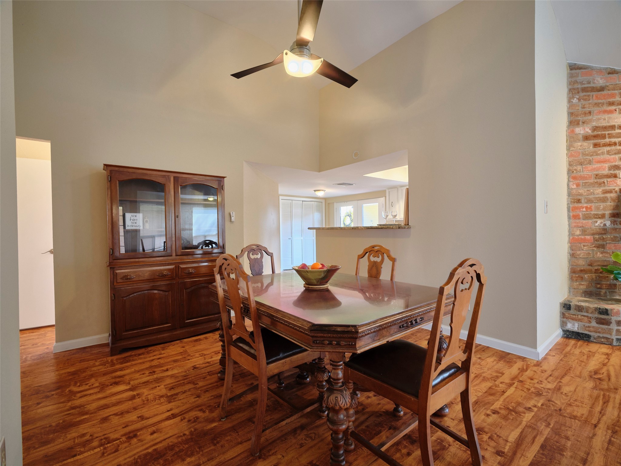 8315 Terrace Wind Lane Houston, TX 77040 - Photo 36 of 50 a dining room with furniture and window