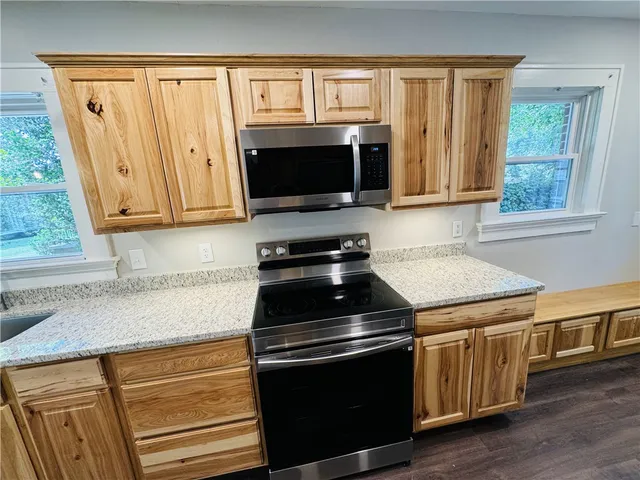 $2,750 | 212 Whitehall Road, Anderson, SC 29625