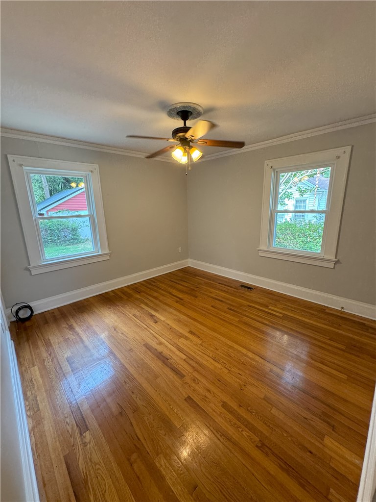 212 Whitehall Road Anderson, SC 29625 - Photo 7 of 11
