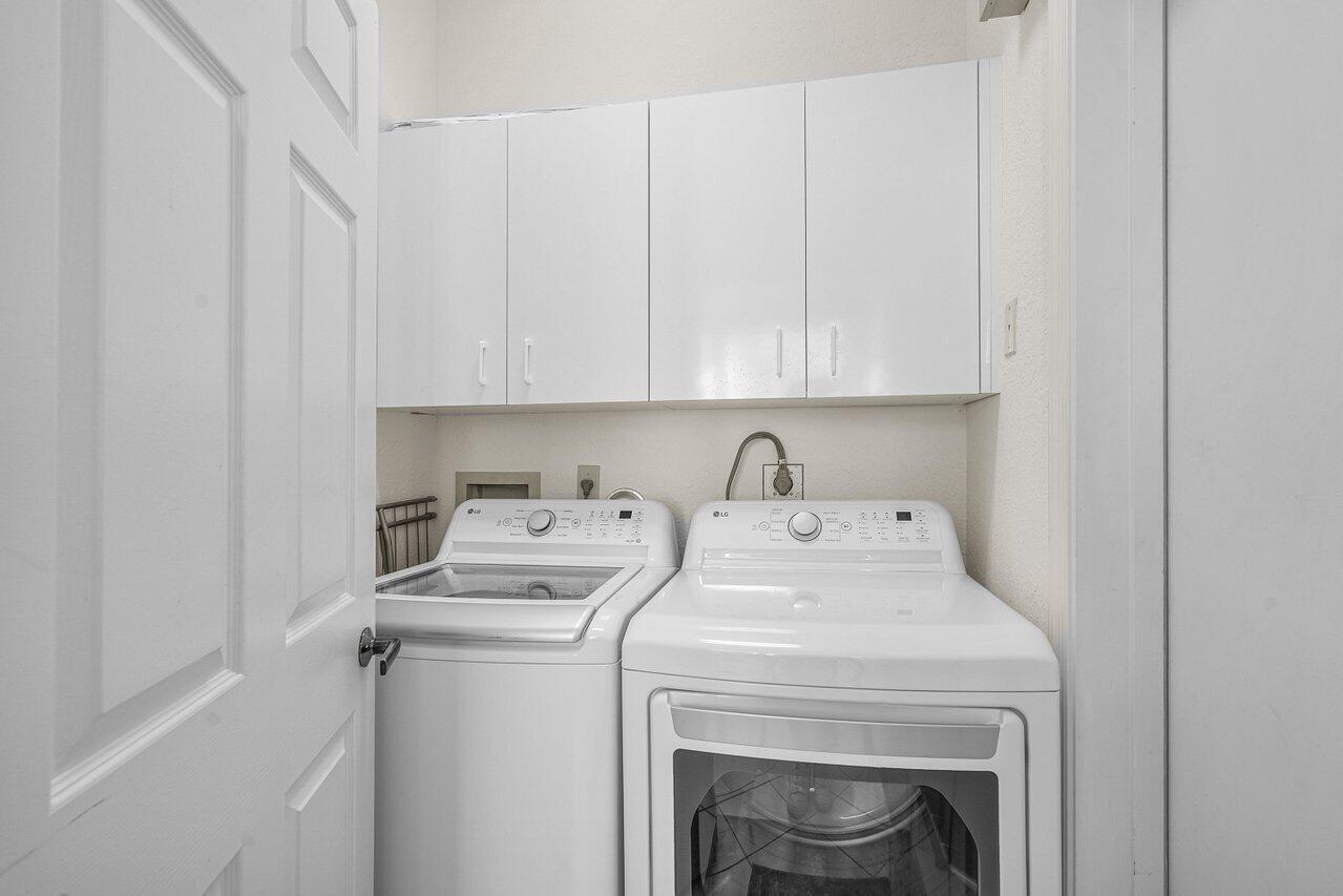 17099 Ryton Lane Boca Raton, FL 33496 - Photo 24 of 52 Laundry Room