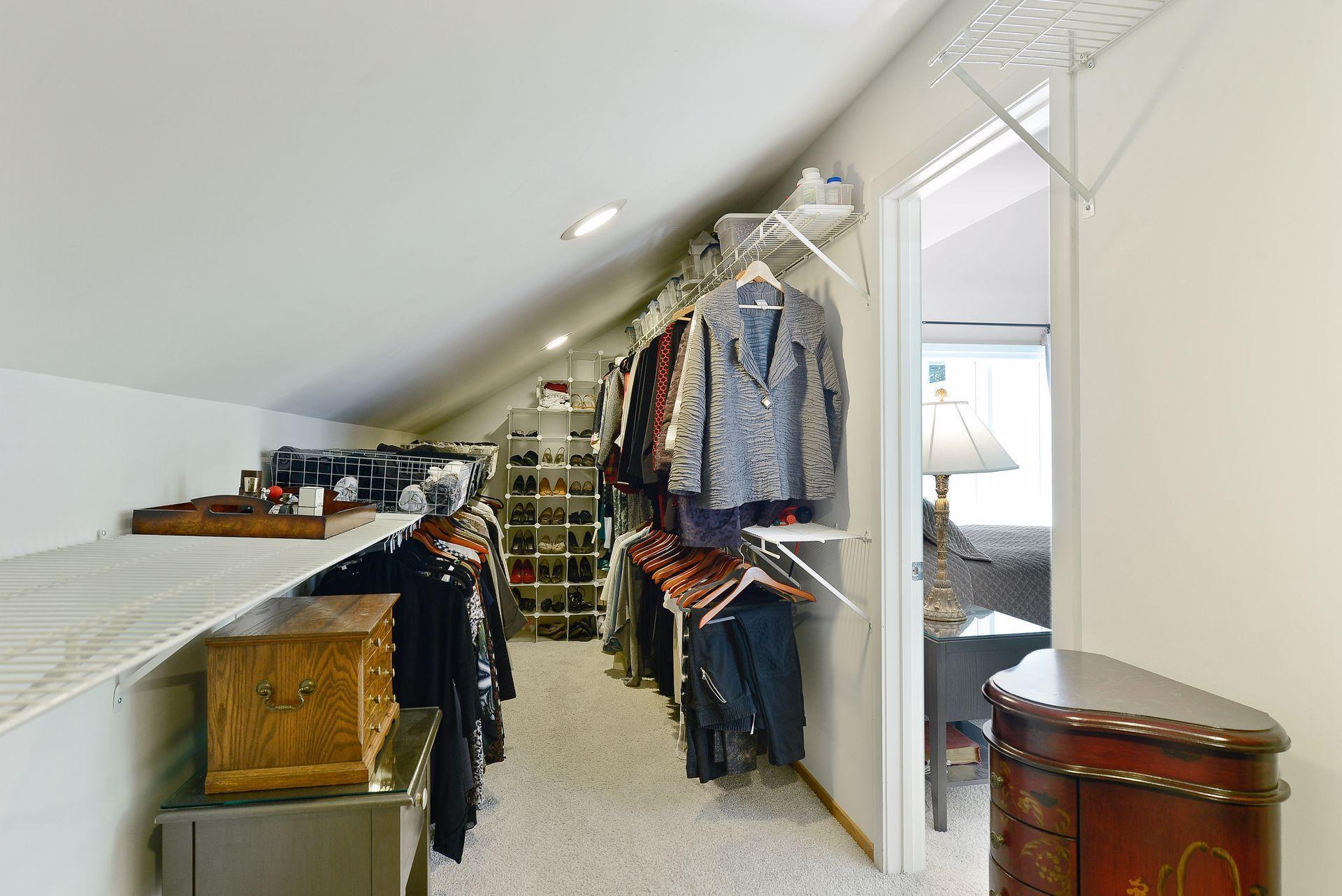 14202 Spring Lake Road Minnetonka, MN 55345 - Photo 34 of 55 Gallery Image 34