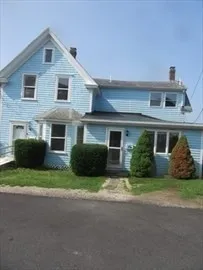 $2,800 | 71 B Bay Street, Unit B, Hull, MA 02045