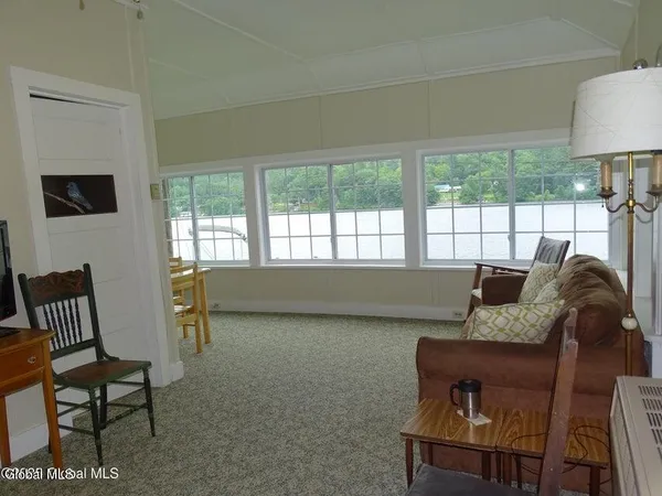 $350,000 | 2255 Oak Way, Argyle, NY 12809