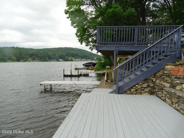 $350,000 | 2255 Oak Way, Argyle, NY 12809