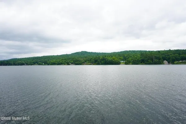 $350,000 | 2255 Oak Way, Argyle, NY 12809
