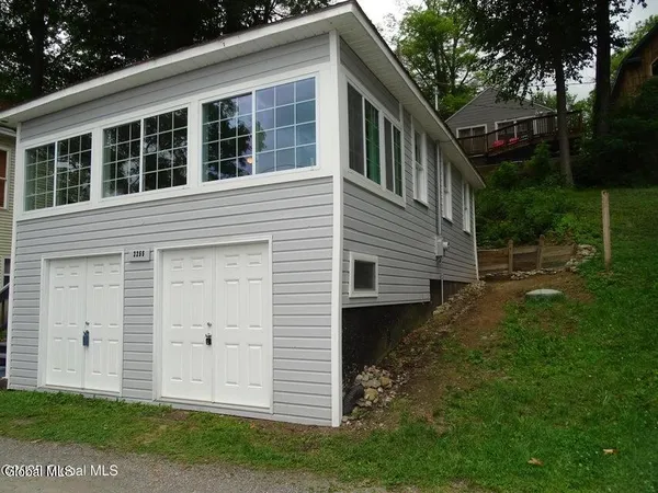 $350,000 | 2255 Oak Way, Argyle, NY 12809