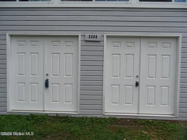 $350,000 | 2255 Oak Way, Argyle, NY 12809