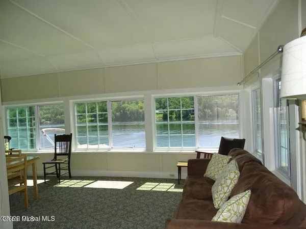 $350,000 | 2255 Oak Way, Argyle, NY 12809