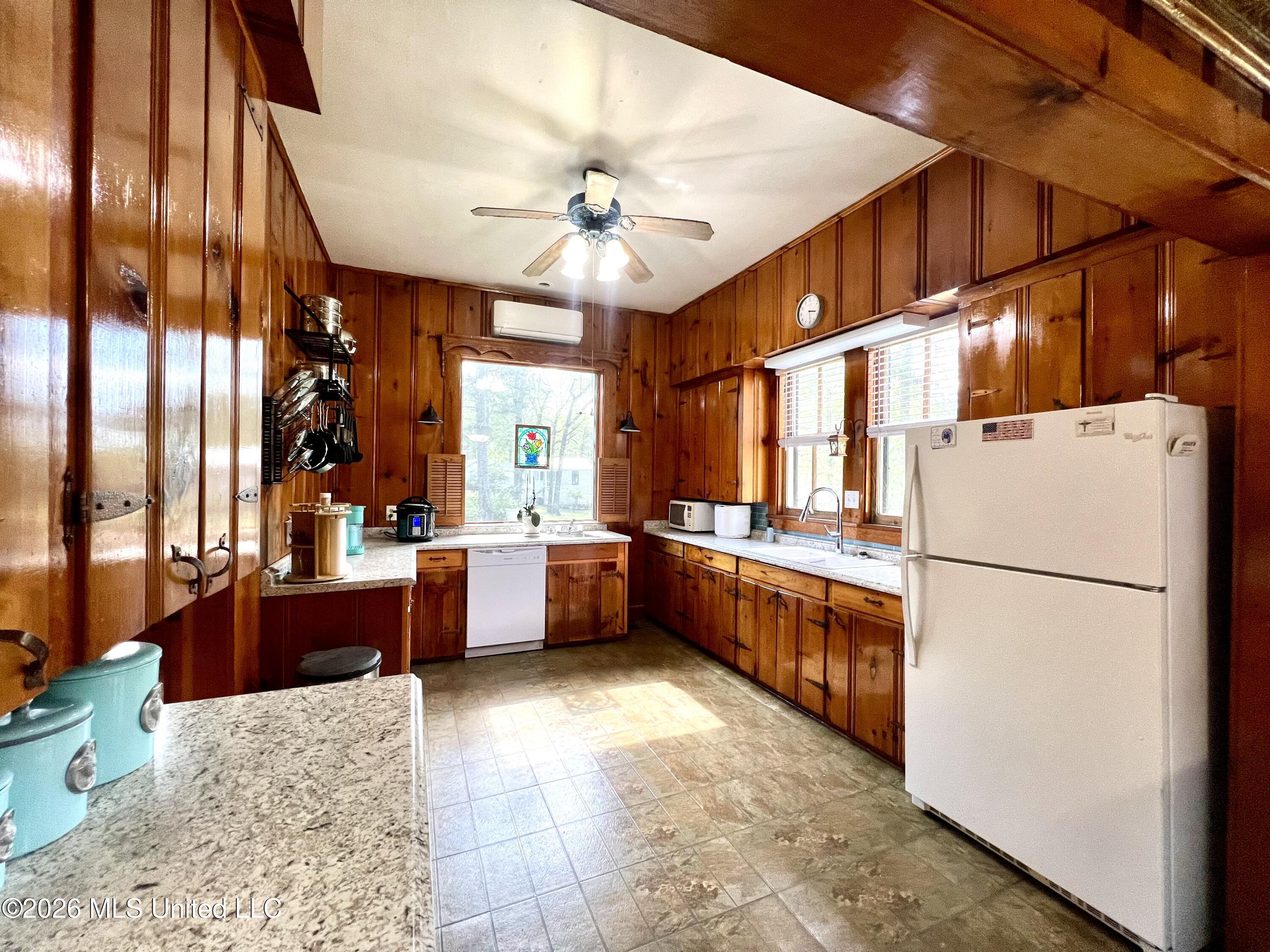 429 Old Jackson Road Liberty, MS 39645 - Photo 11 of 15 IMG_4749