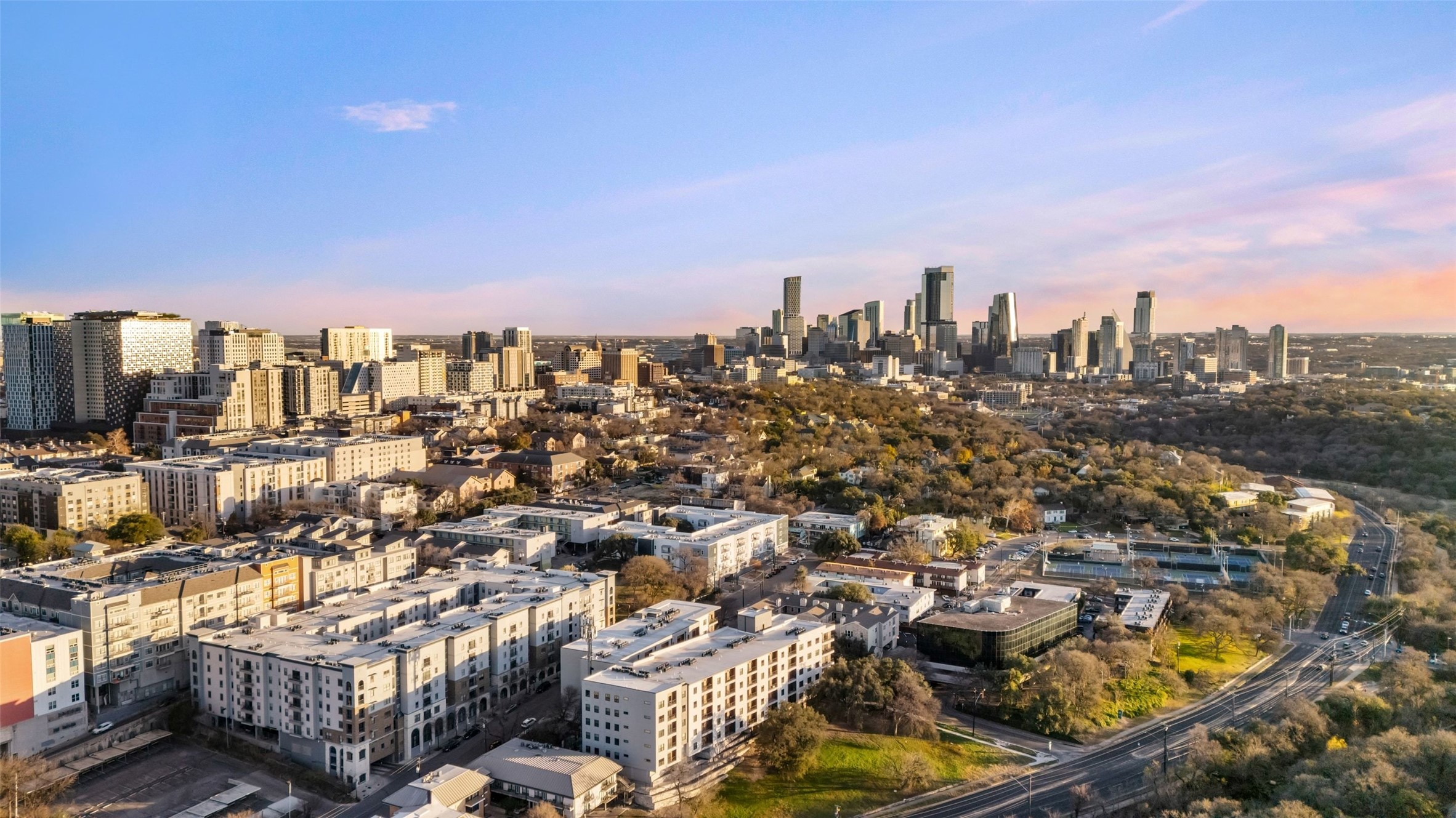 2500 Longview Street, Unit 418 Austin, TX 78705 - Photo 38 of 40 Walkable neighborhood just off 25th and Lamar Boulevard with lots of dining and shopping, Pease Park, Shoal Creek as well as downtown Austin. It’s all here waiting for you.