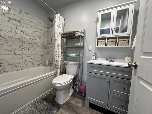 $429,000 | 24826 South S Highway, Canyon City, OR 97820