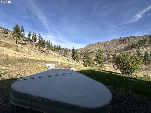 $429,000 | 24826 South S Highway, Canyon City, OR 97820