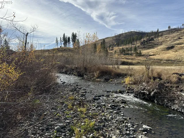 $429,000 | 24826 South S Highway, Canyon City, OR 97820