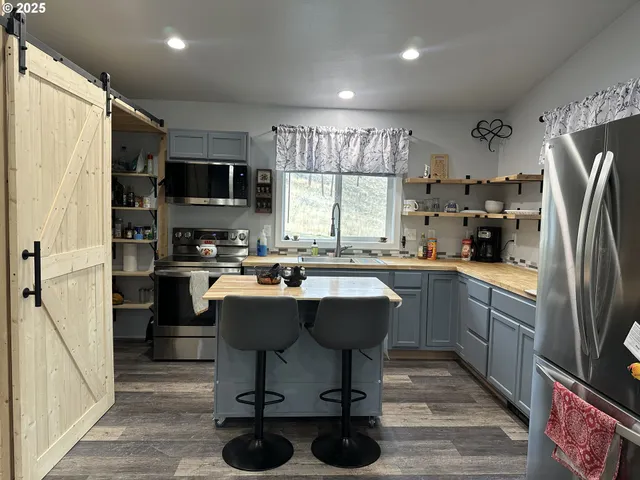 $429,000 | 24826 South S Highway, Canyon City, OR 97820