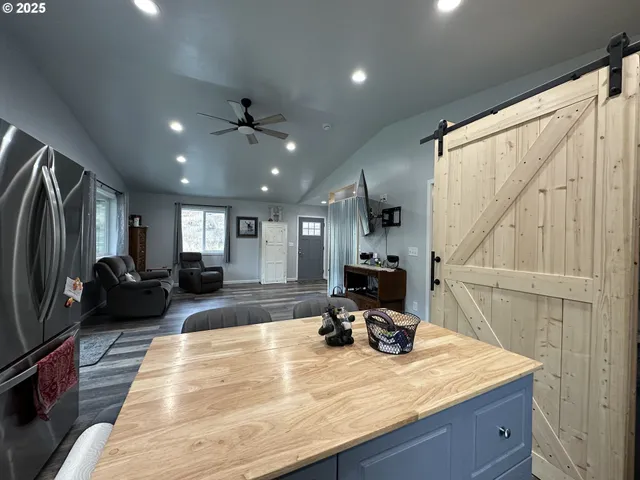 $429,000 | 24826 South S Highway, Canyon City, OR 97820