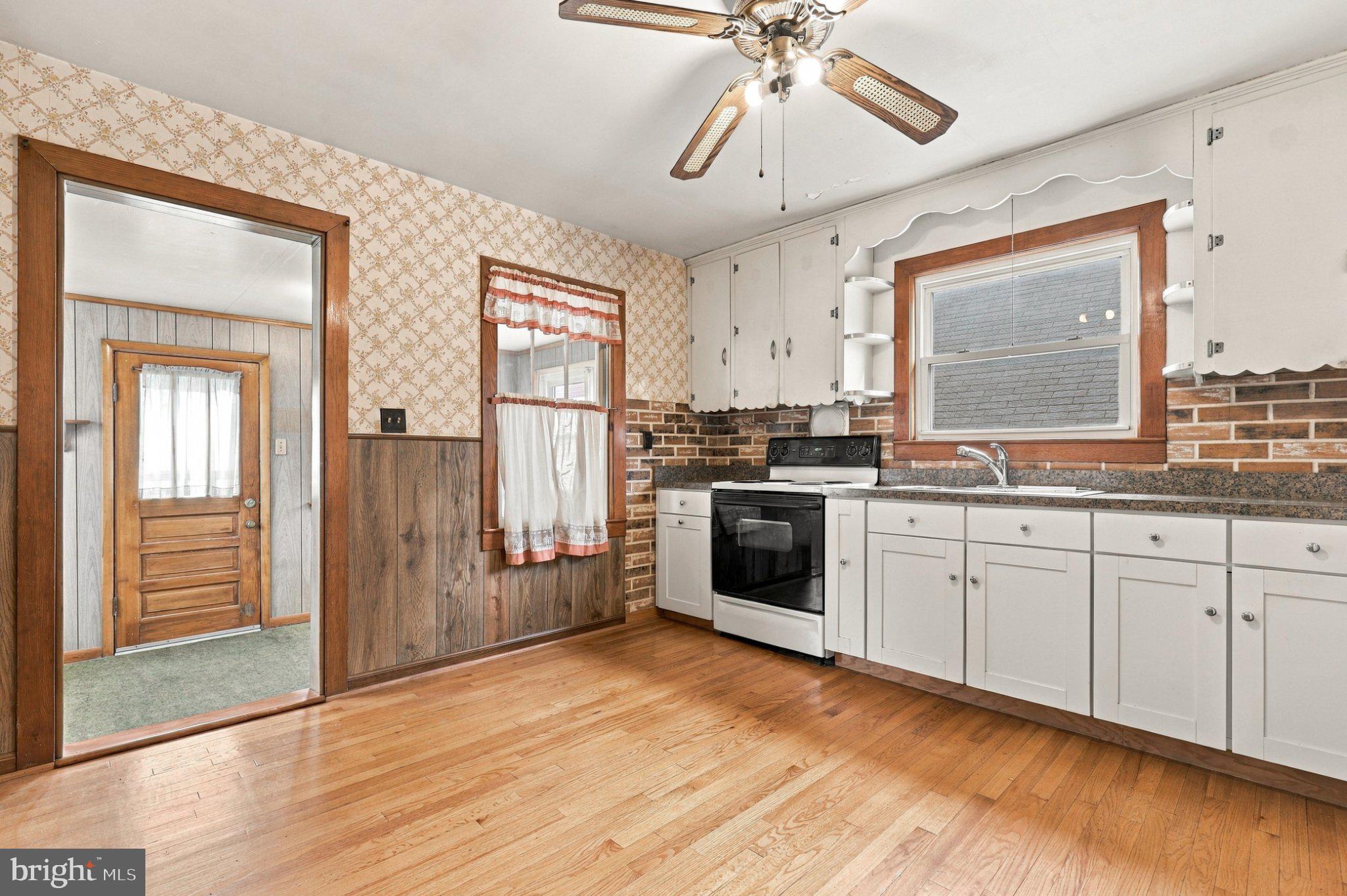 313 Adam Road Frederick, MD 21701 - Photo 10 of 49 Gallery Image 10