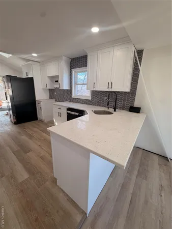 $680,000 | 284 15th Street, West Babylon, NY 11704