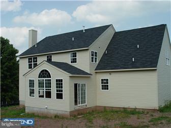 927 Nottingham Road Pottstown, PA 19465 - Photo 3 of 9