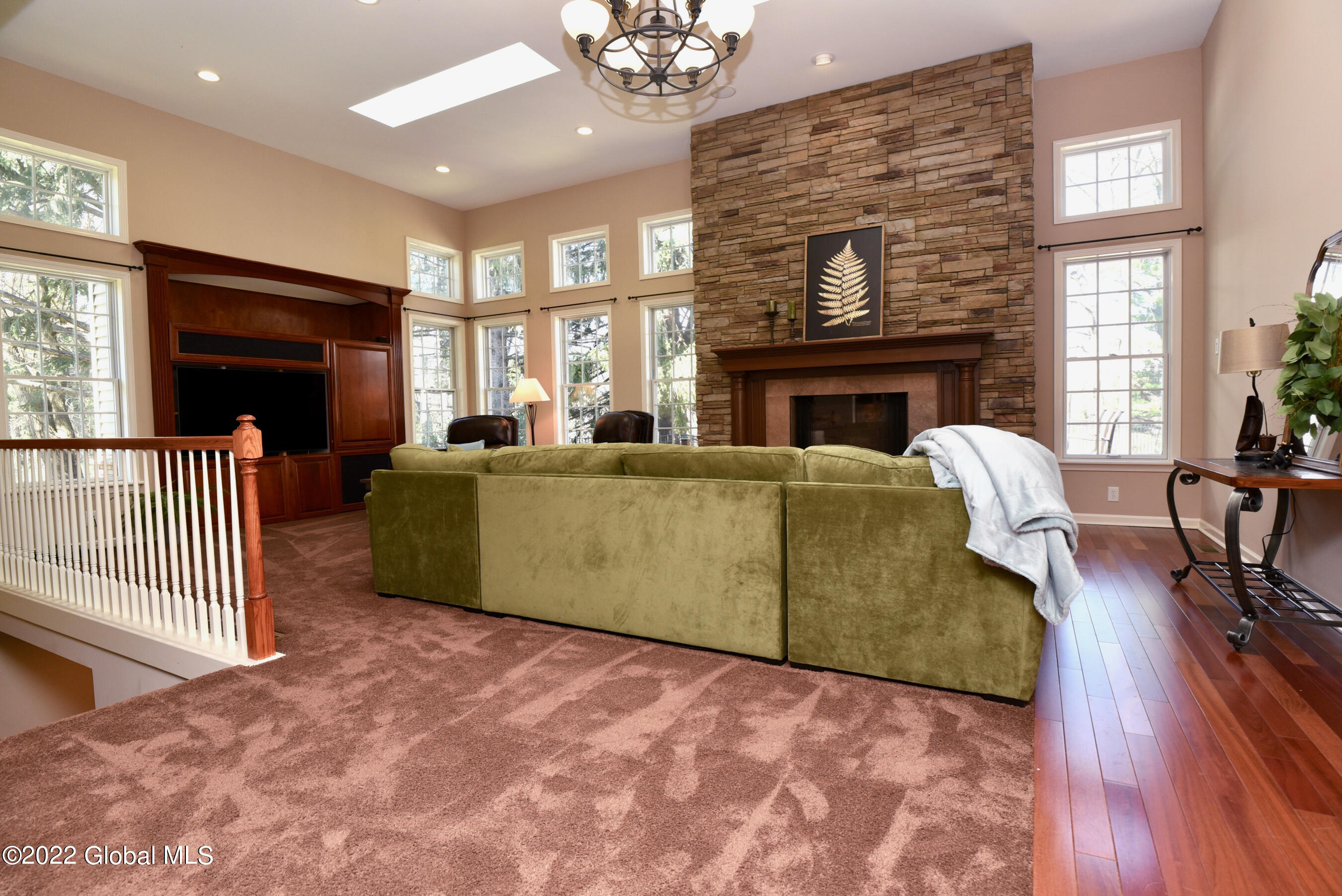 2467 Rosendale Road Niskayuna, NY 12309 - Photo 16 of 82 28