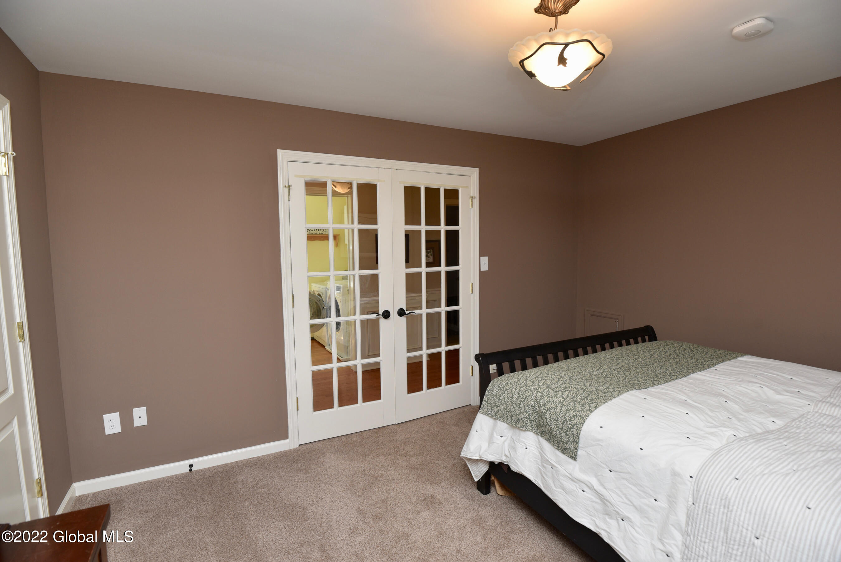 2467 Rosendale Road Niskayuna, NY 12309 - Photo 46 of 82 68