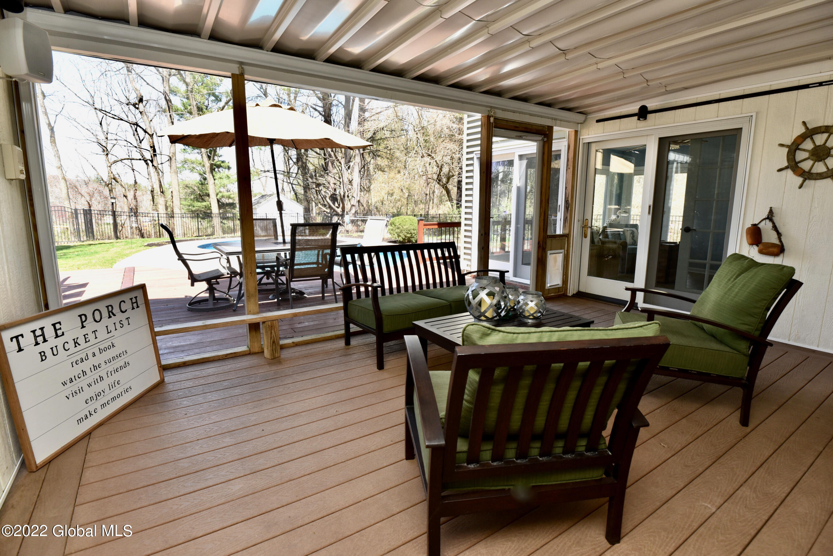 2467 Rosendale Road Niskayuna, NY 12309 - Photo 65 of 82 86