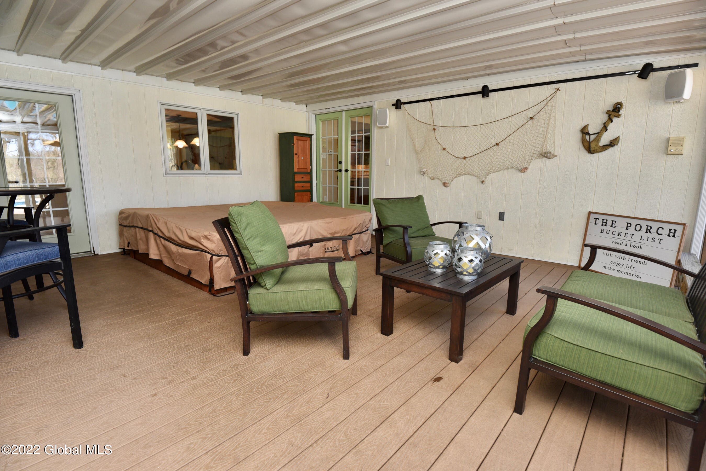 2467 Rosendale Road Niskayuna, NY 12309 - Photo 66 of 82 87