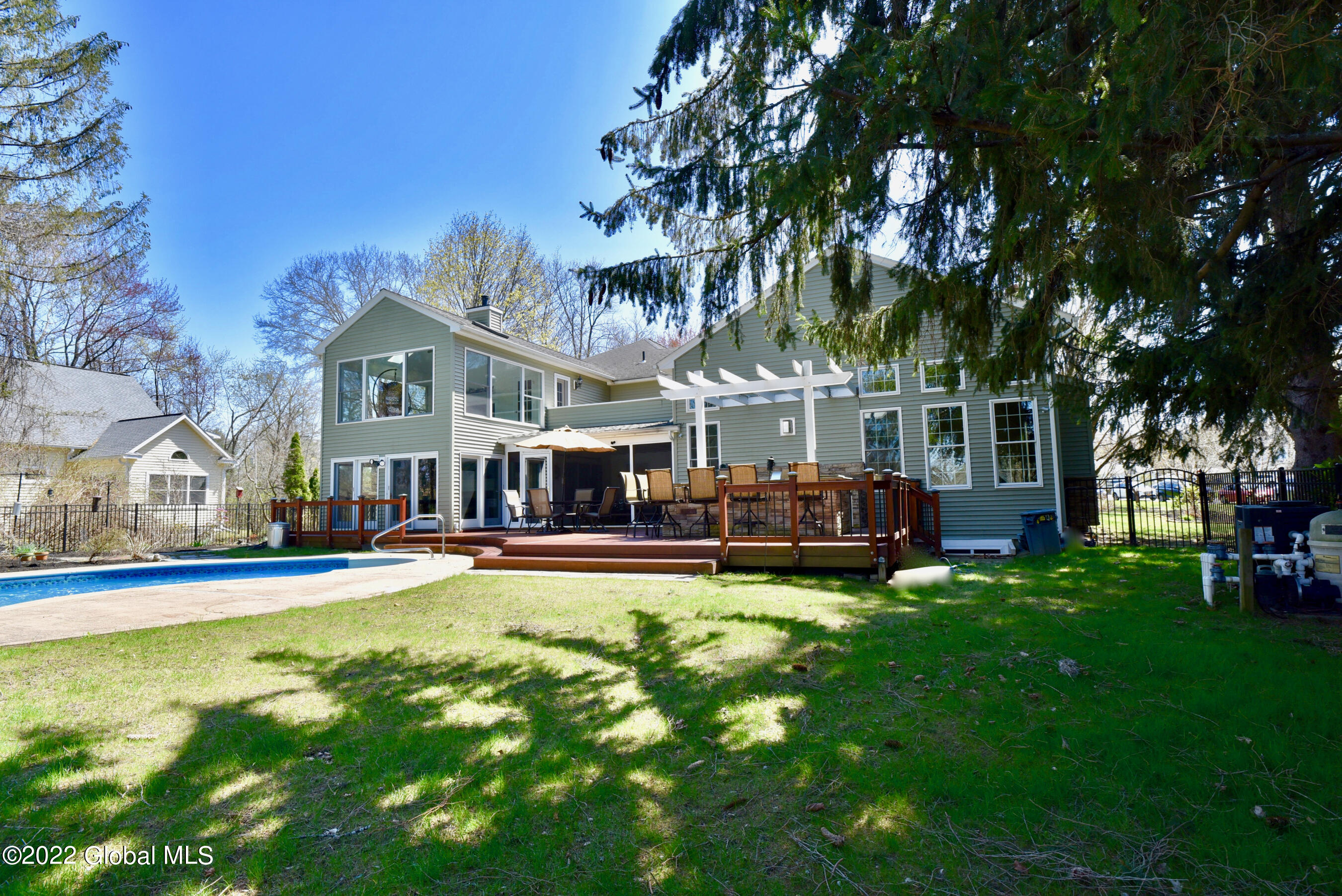 2467 Rosendale Road Niskayuna, NY 12309 - Photo 74 of 82 93