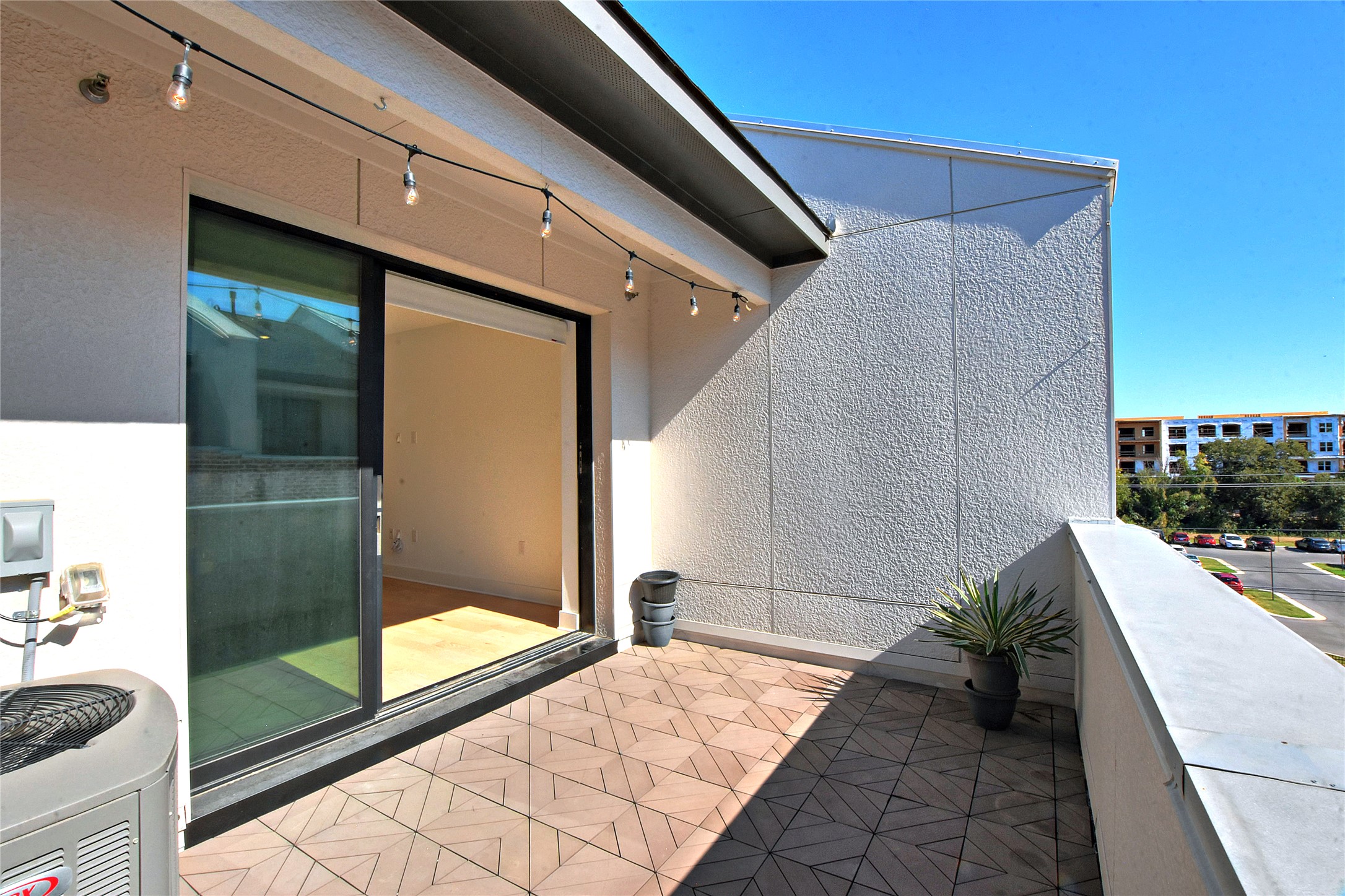 1308 Tinnin Ford Road, Unit 3 Austin, TX 78741 - Photo 31 of 37 Outdoor Living! Top Floor Balcony