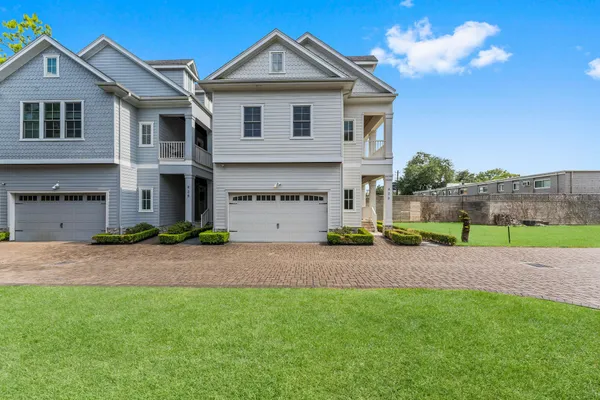 $4,800 | 426 Marshall Street, Houston, TX 77006