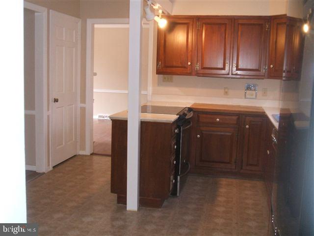 401 Spring House Road Camp Hill, PA 17011 - Photo 4 of 12 Gallery Image 4