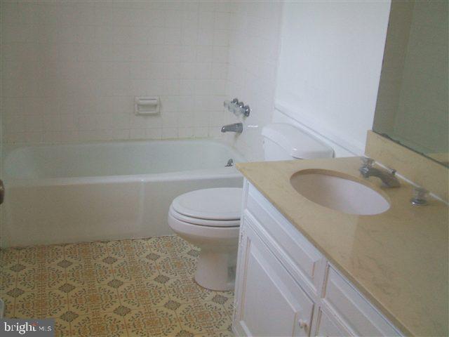 401 Spring House Road Camp Hill, PA 17011 - Photo 7 of 12 Gallery Image 7
