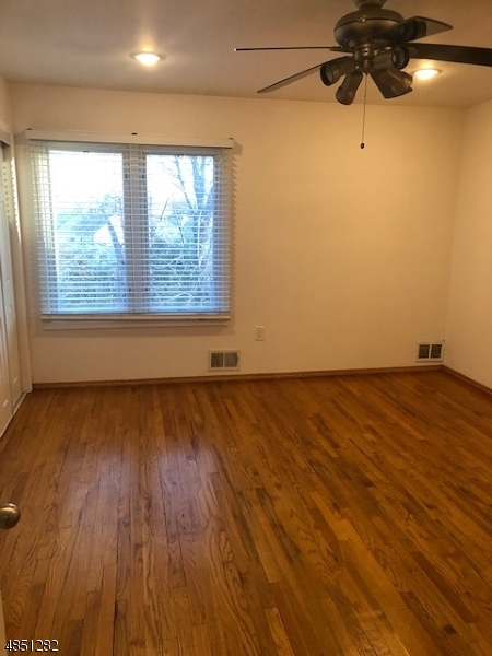 24 River Road, Unit 39 Clifton, NJ 07014 - Photo 6 of 10