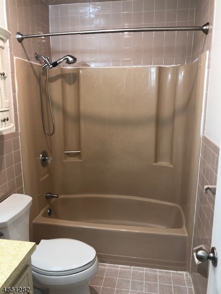 24 River Road, Unit 39 Clifton, NJ 07014 - Photo 8 of 10
