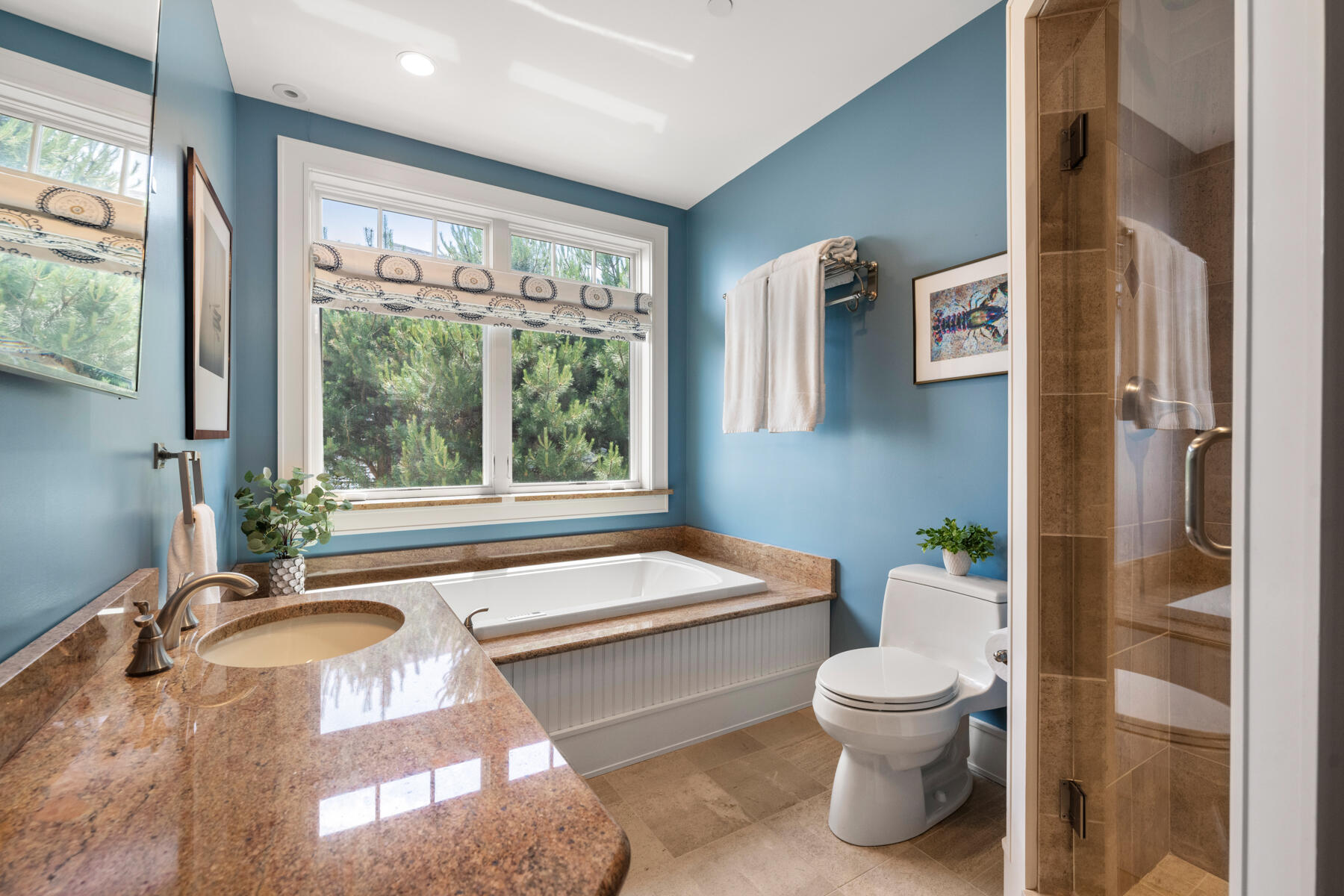 121 Bald Head Cliff Road York, ME 03902 - Photo 38 of 51 Guest Suite Bathroom