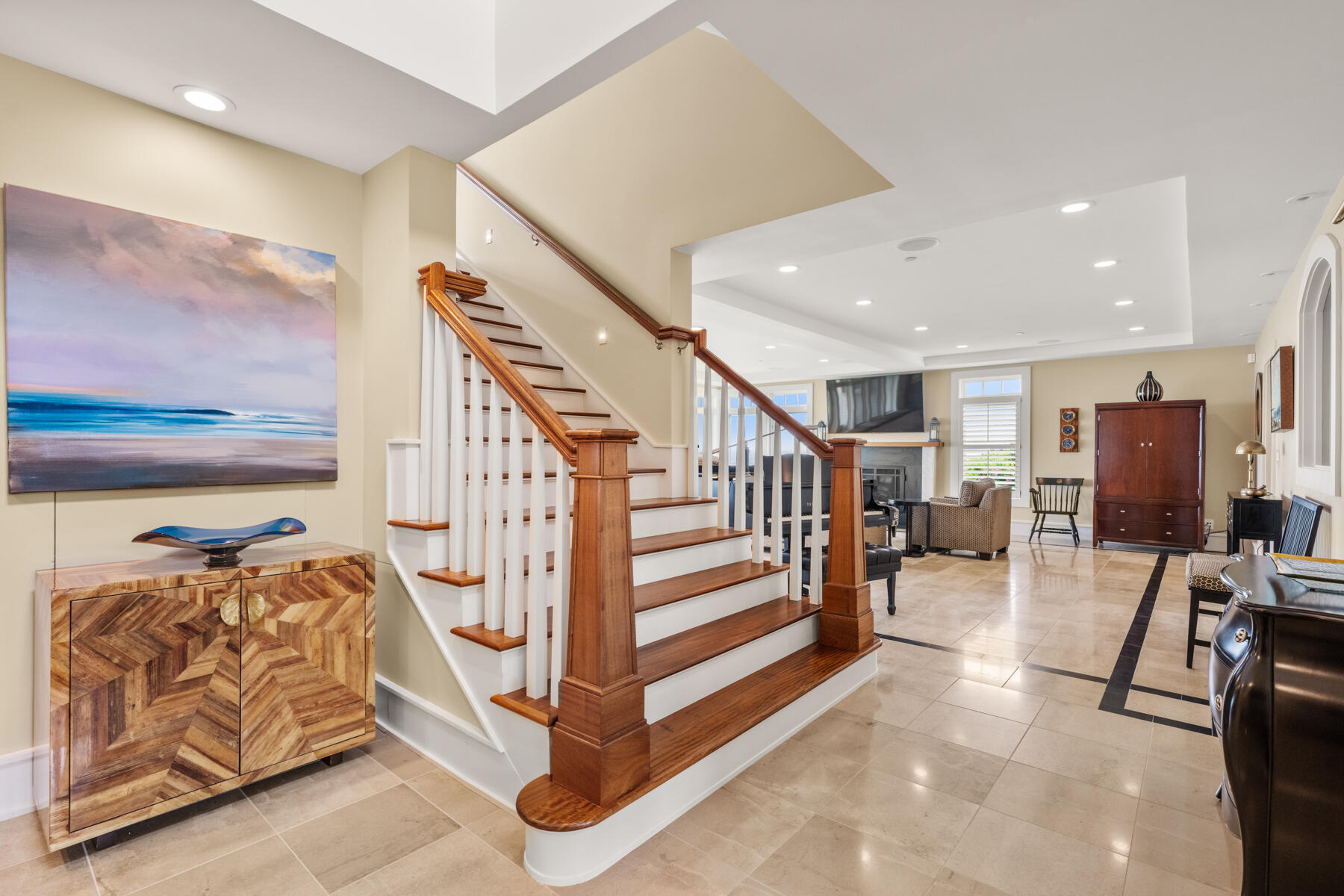 121 Bald Head Cliff Road York, ME 03902 - Photo 10 of 51 Foyer