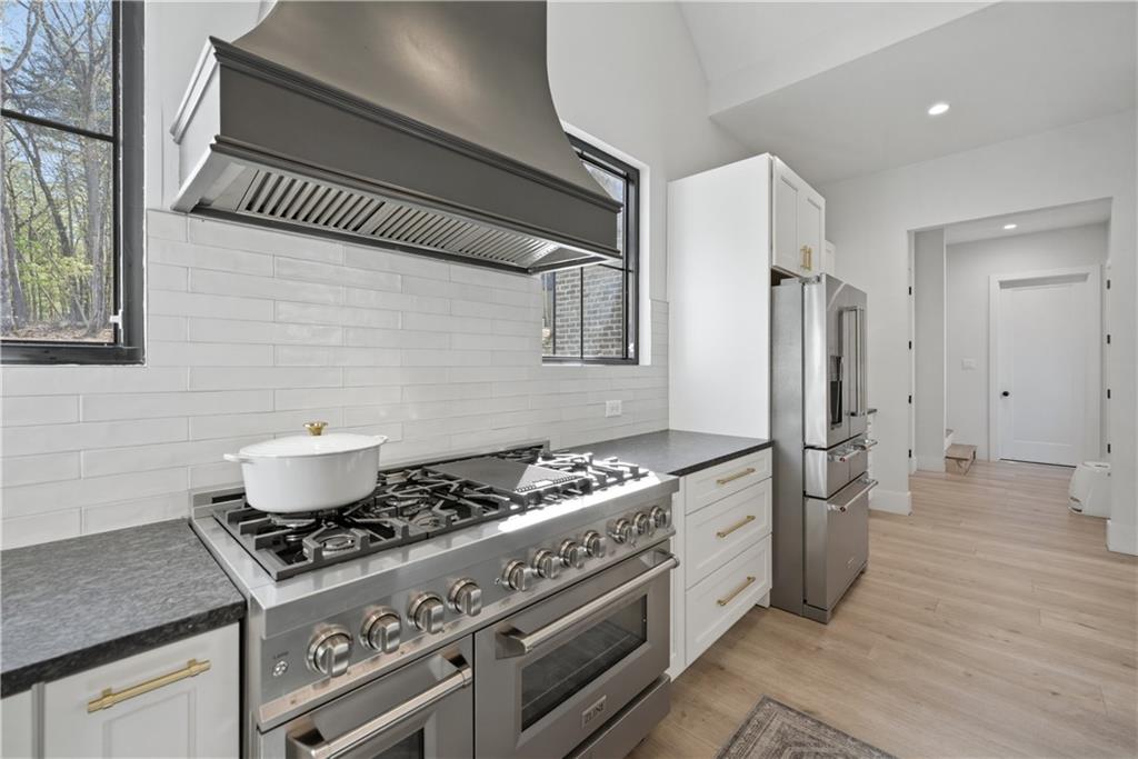 464 Stonehaven Court Jasper, GA 30143 - Photo 18 of 54