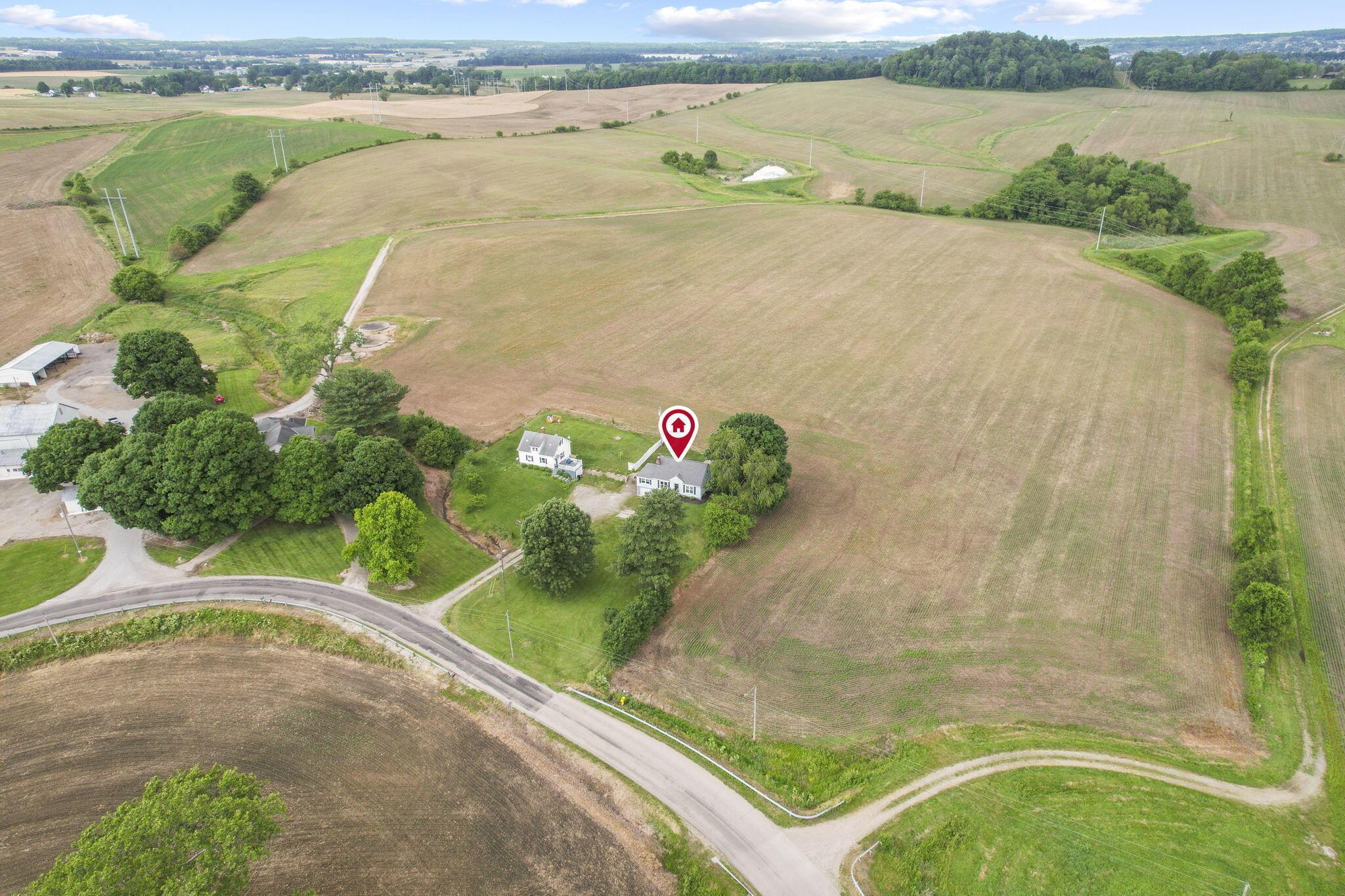 2240 Crumley Road Southwest Lancaster, OH 43130 - Photo 47 of 56 59-web-or-mls-DJI_0344 - Copy