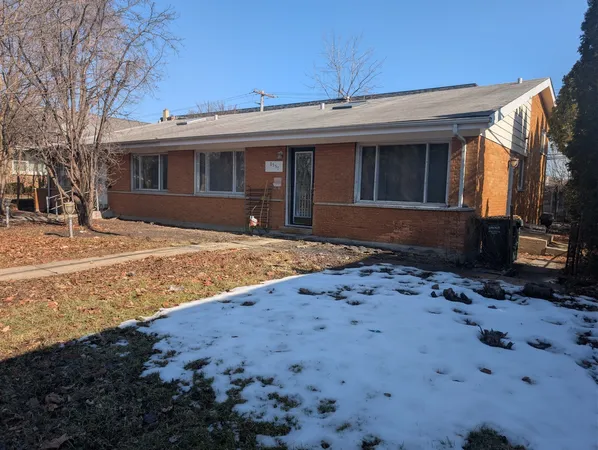 $2,750 | 8557 North National Avenue, Unit 8557, Niles, IL 60714