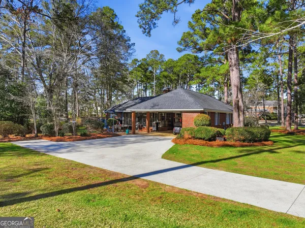 $399,900 | 2200 Wycliff Lane, Albany, GA 31721