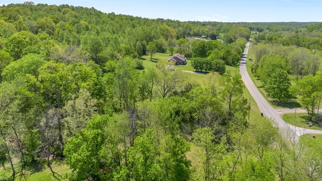 $949,000 | 2600 Little Bartons Creek Road, Cumberland Furnace, TN 37051